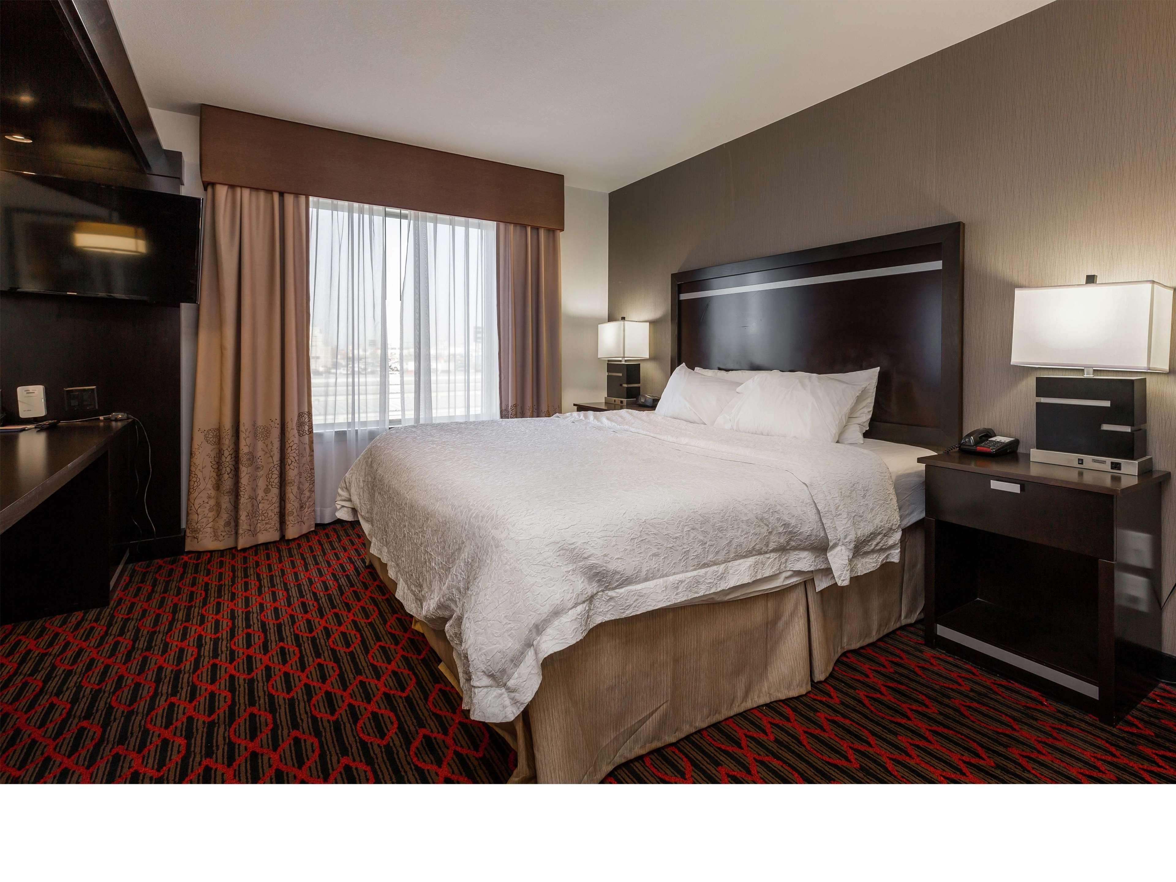 Hampton Inn & Suites By Hilton Lethbridge Eksteriør billede