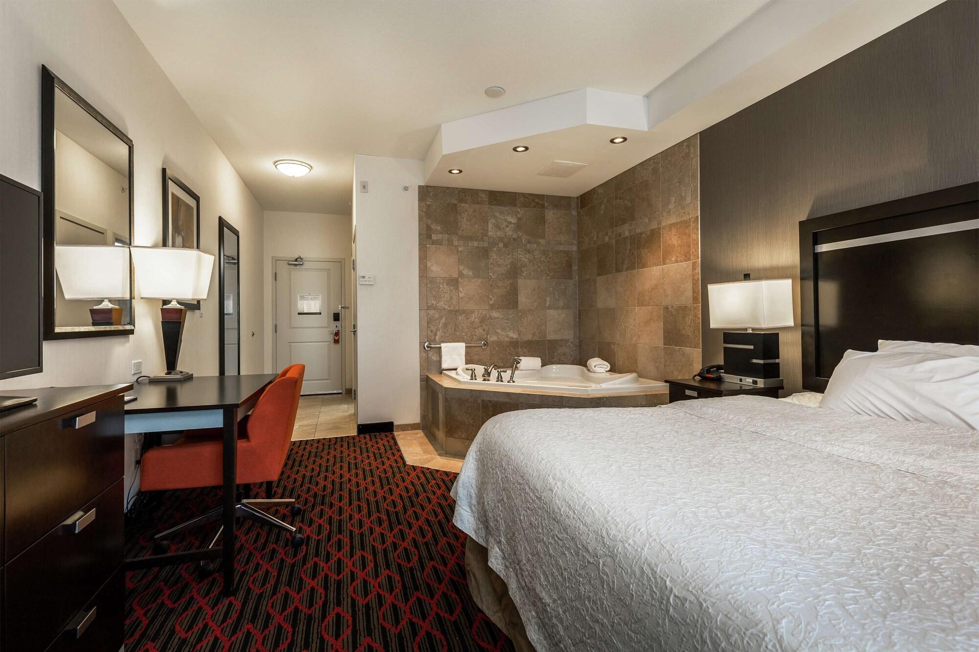 Hampton Inn & Suites By Hilton Lethbridge Eksteriør billede