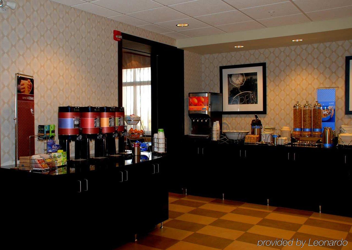 Hampton Inn & Suites By Hilton Lethbridge Restaurant billede