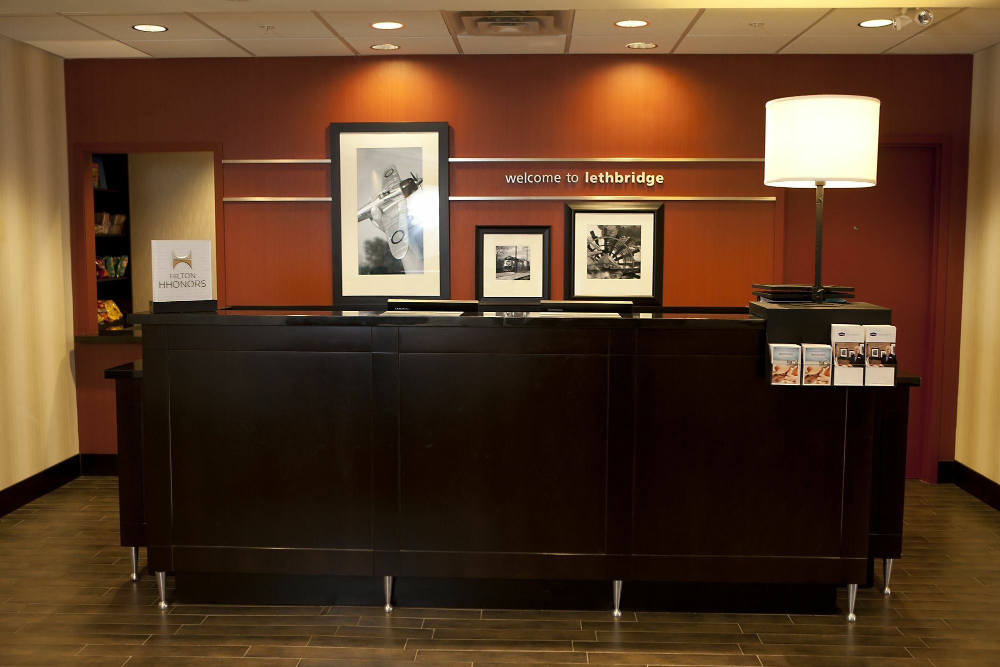 Hampton Inn & Suites By Hilton Lethbridge Eksteriør billede