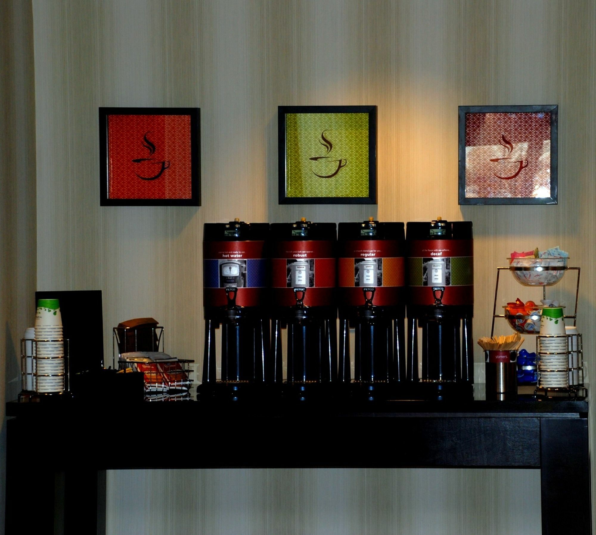 Hampton Inn & Suites By Hilton Lethbridge Eksteriør billede